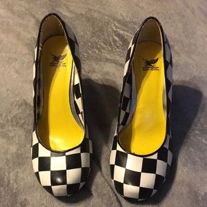 Shiekh Checkerboard heels